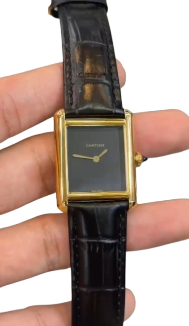 Classic Vintage Tank Gold Watch – Black Minimalist Dial